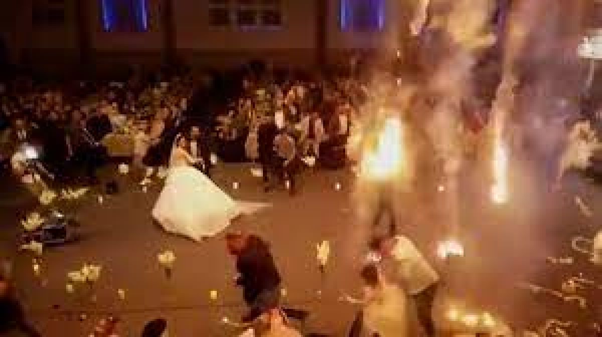 Así se desató el incendio que se cobró más de 100 vidas en una boda en Irak