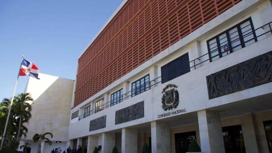 Someten proyecto permitirá a diputados ratificar designación del procurador general
