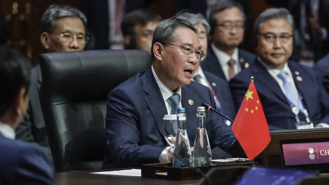 China insta a países asiáticos a "oponerse a una nueva Guerra Fría"