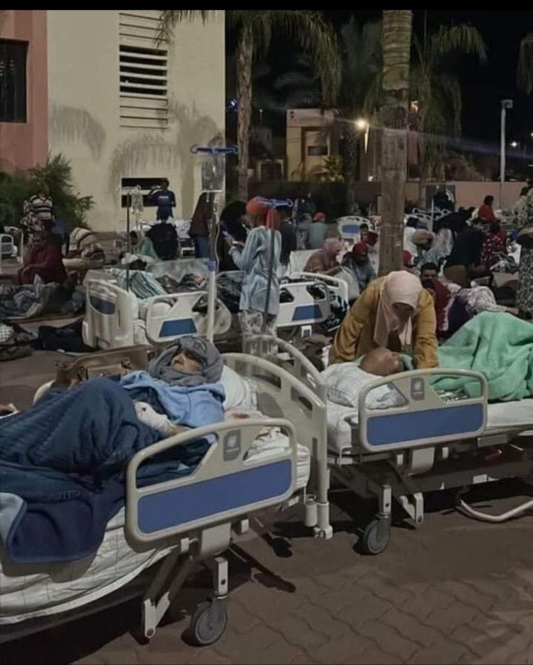 Al menos 296 muertos y 153 heridos dejó un poderoso terremoto de magnitud 6,9 en el centro de Marruecos