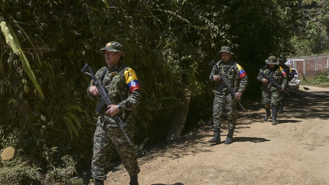 Gobierno de Colombia y disidencia de las FARC ponen la fecha para instalar la mesa de diálogo