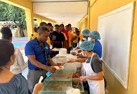 INABIE: Estudiantes de PREPARA reciben por primera vez alimentación escolar