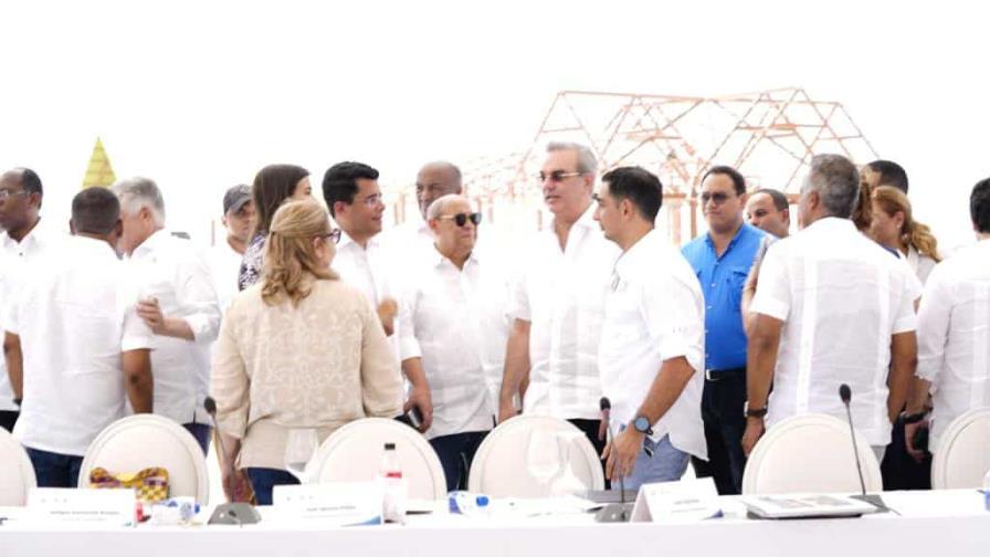 Infotep y Mitur capacitan personal para turismo en el Sur