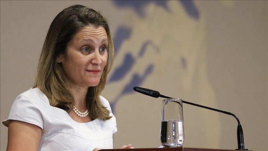 La canciller de Canadá pide la renuncia del presidente de la Cámara de los Comunes por invitar a un veterano nazi