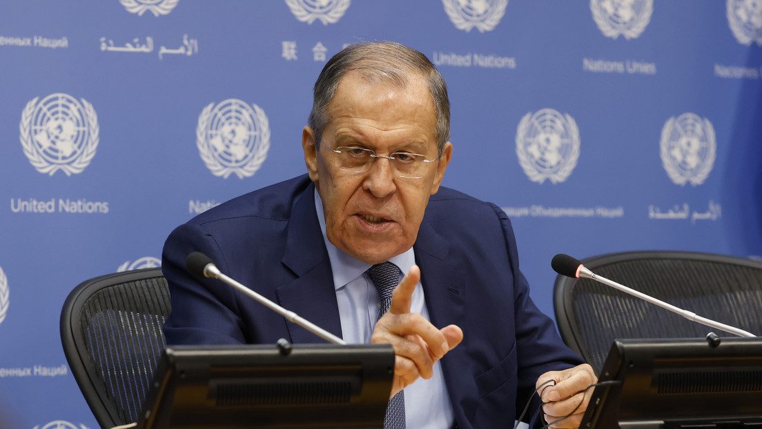 Lavrov: "En África entienden que Rusia no viene a explotar los recursos naturales, sino a sentar las bases de su propia economía"