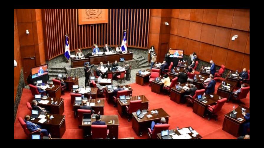Poder Ejecutivo busca modificar contratos vigentes del Estado que se firmaron antes del 2006