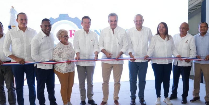 Presidente Abinader inaugura nuevo parque de zona Franca Industrial en San Juan de la Maguana