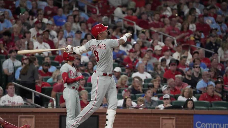 Nick Castellanos pega jonrón de 3 carreras; Filis superan a Cardenales