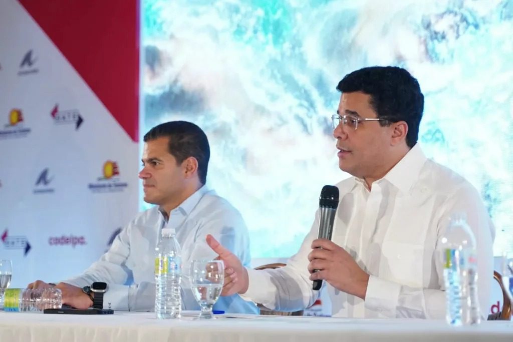 Collado asegura RD hace historia y por primera vez recibirá 10 millones turistas