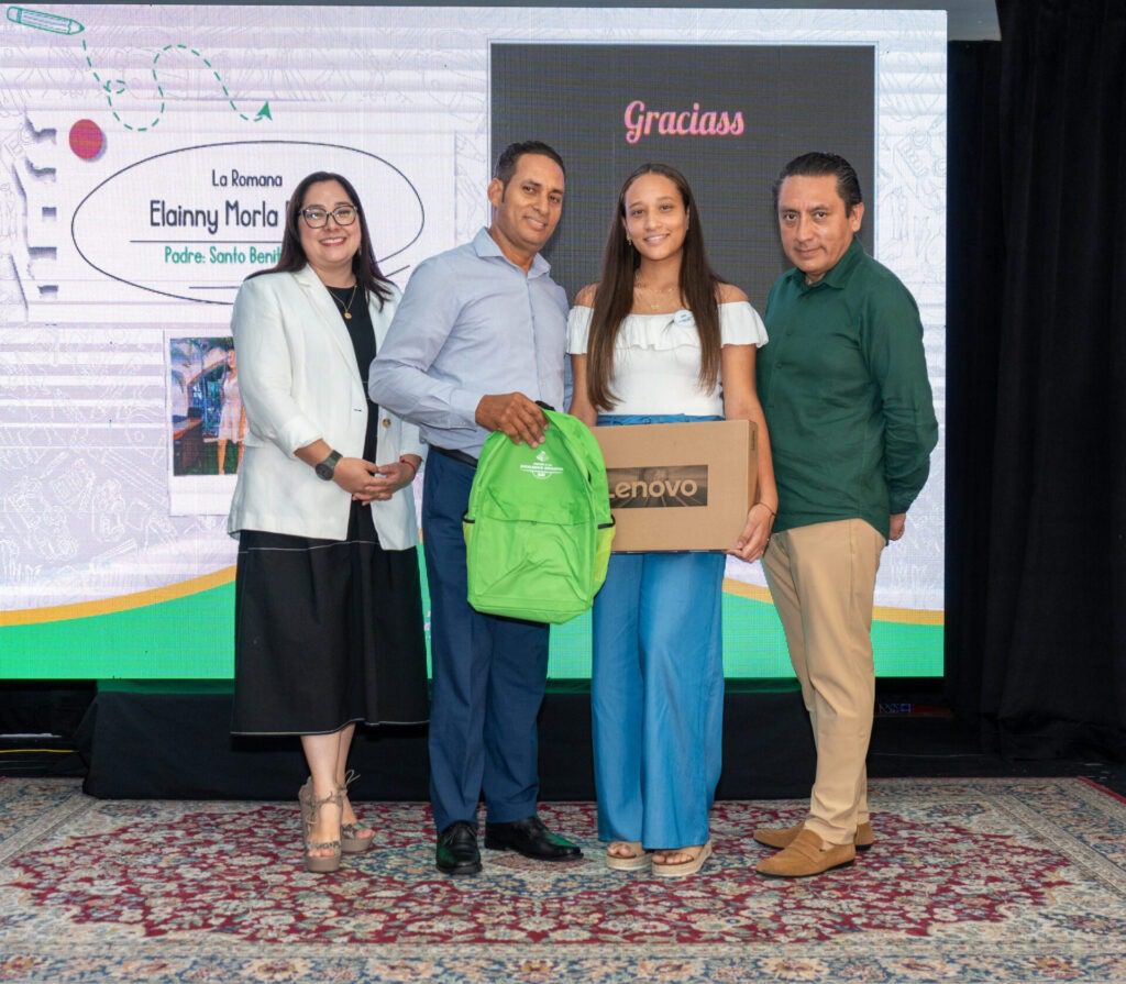 Grupo ISM entrega Premio a la Excelencia Educativa