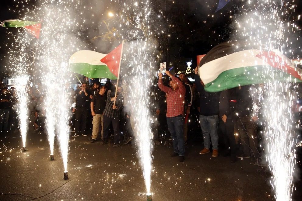 Irán celebró con fuegos artificiales la masacre terrorista en Israel: “Dios es más grande”