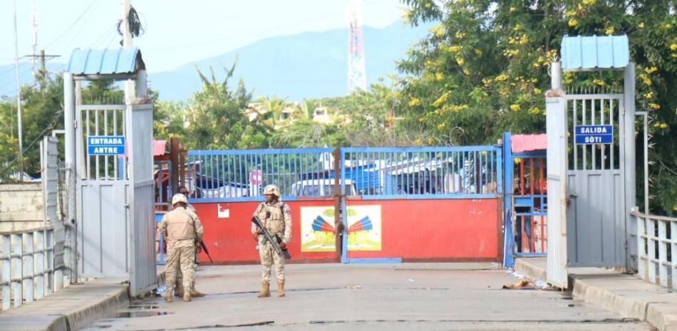 En Haití mantienen puertas cerradas al comercio fronterizo