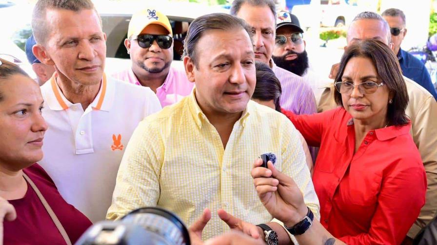 Abel: Abinader apela a los muertos, porque a los vivos "se los está llevando el mismísimo diablo"