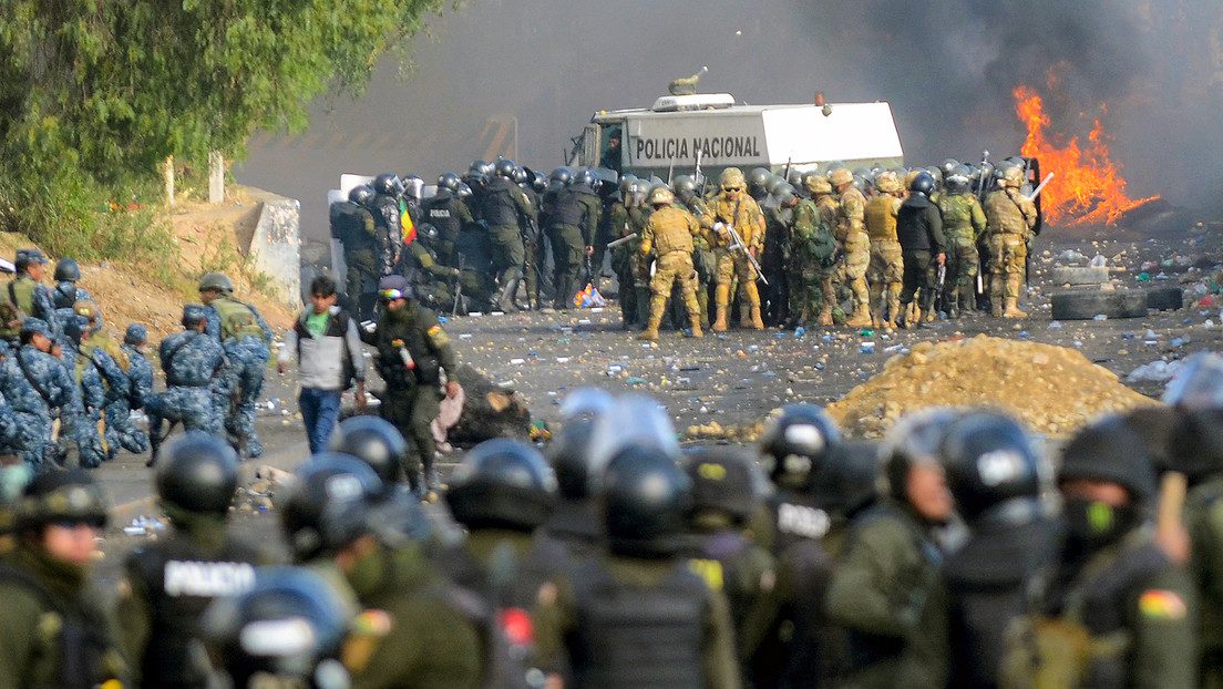 Fiscalía de Bolivia pide 30 años de cárcel contra Áñez por "genocidio" en Sacaba y Senkata en 2019