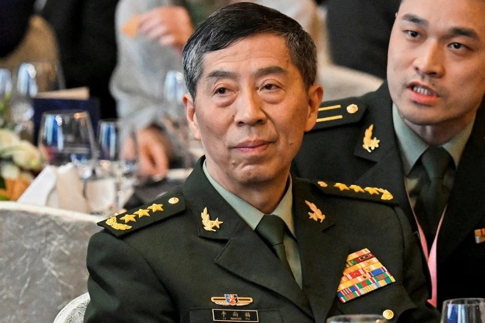 Tras dos meses desaparecido, China admitió que su ministro de Defensa Li Shangfu fue despedido