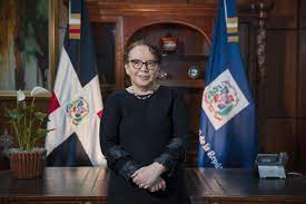 La Procuradora General de la República invita a una reflexión sosegada y responsable sobre la carrera del Ministerio Público