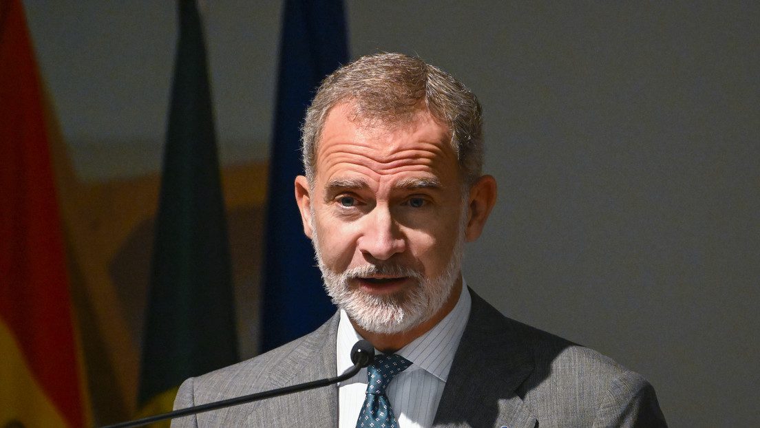 La derecha española arremete contra el rey por proponer a Sánchez a la investidura