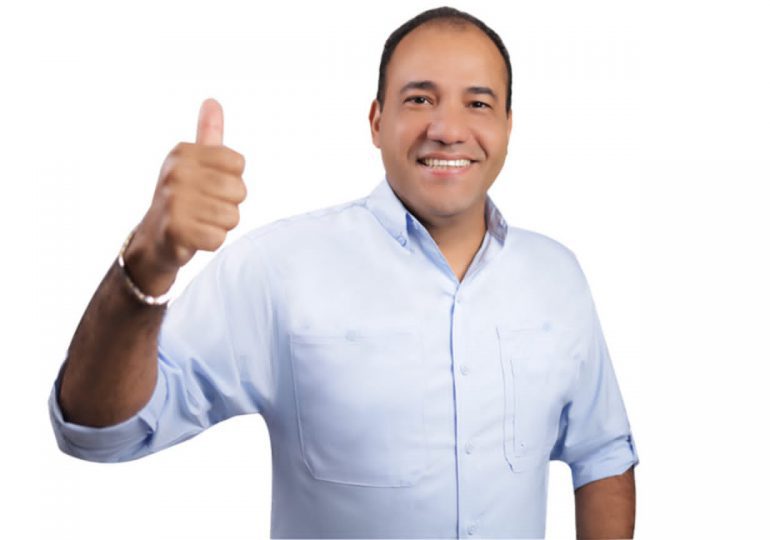 Salvador Holguín envía mensaje a sectores oscuros que buscan destruir el PRM imponiendo un candidato a la senaduría en Dajabón