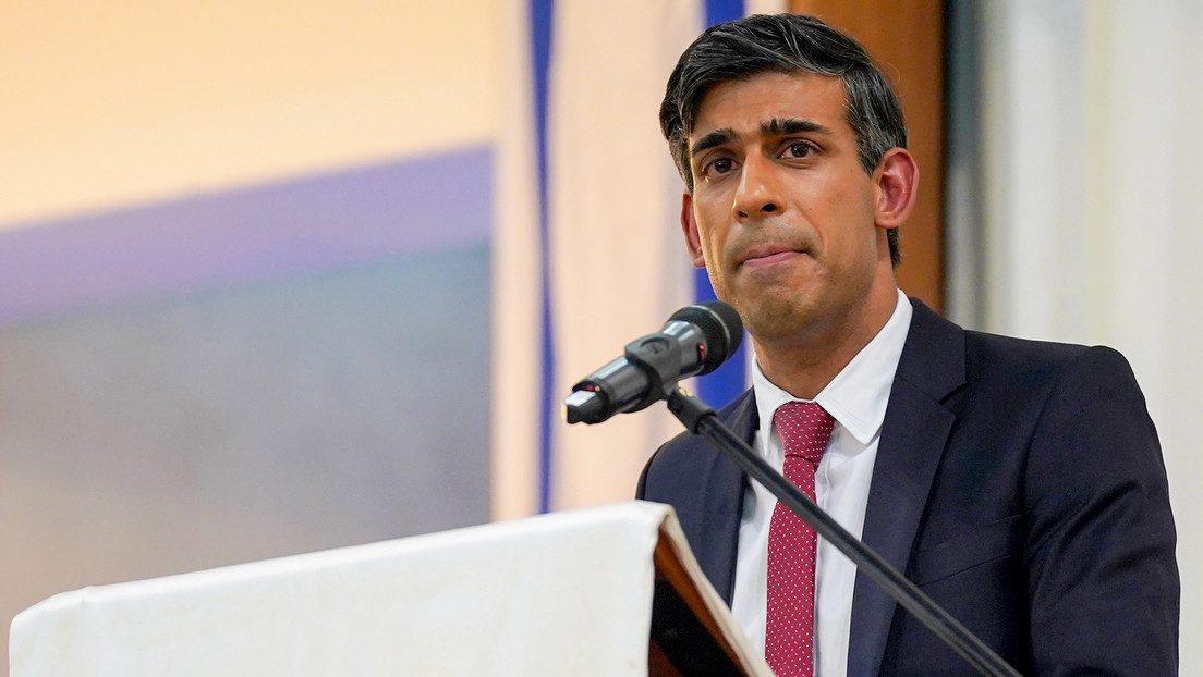 Sunak promete estar "siempre" con Israel, y es criticado por no mencionar a los palestinos muertos