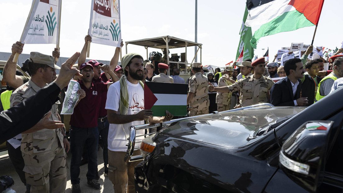 anifestantes propalestinos bloquean el movimiento de la comitiva de António Guterres