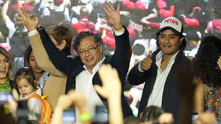 Hijo de Petro dice que su padre sabía de supuesto dinero irregular que entró a la campaña presidencial