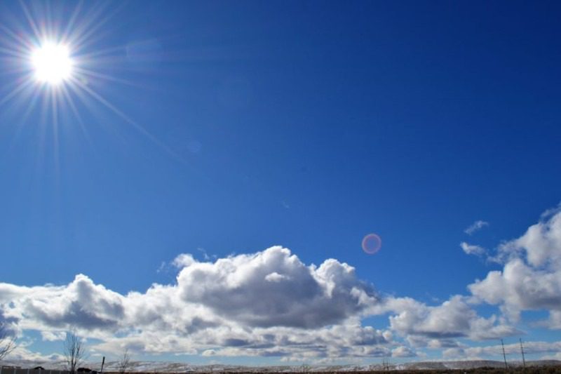 Este domingo habrá pocas lluvias y un cielo despejado