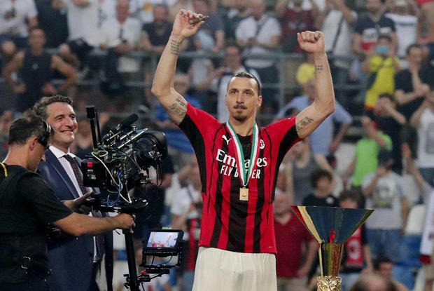 Zlatan Ibrahimovic y el suspenso por su inminente retorno al Milan: “tic tac, tic tac”