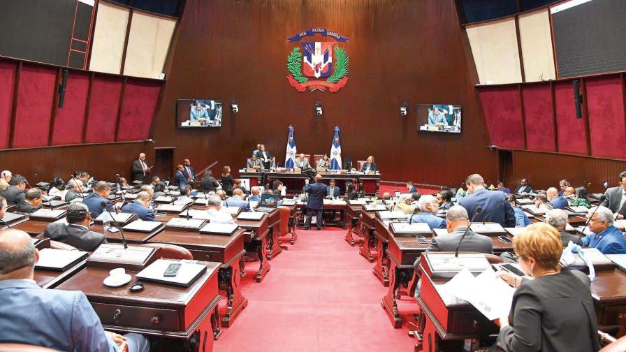 Cerca de pasar en el Congreso el proyecto que regula los contratos de concesión con leyes vigentes