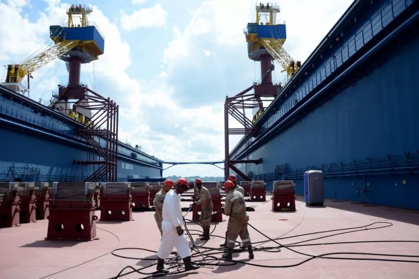 Cuba potencia su comercio marítimo con la apertura del dique flotante más moderno del Caribe