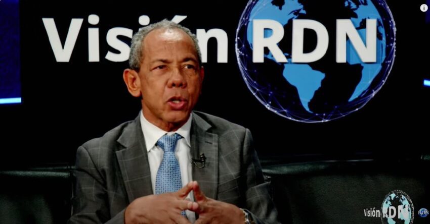 Senador Frank Martínez Revela Culpables de la Crisis Haitiana