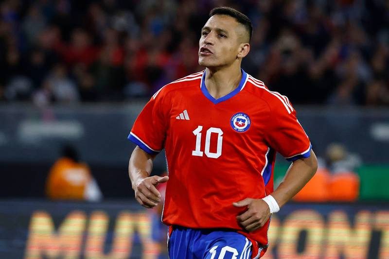 Alexis Sánchez denuncia condiciones insalubres: "¿Es una selección o un equipo de tercera?”