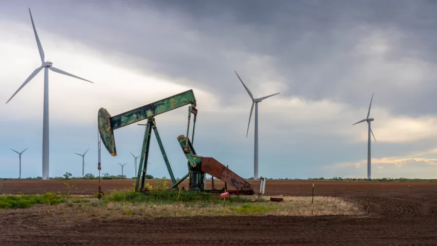La OPEP+ acuerda un recorte adicional de la producción de petróleo de 1 millón de barriles