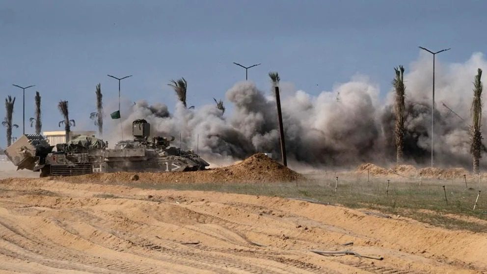 El Ejército israelí afirmó haber destruido 2.500 objetivos de Hamas en Gaza desde el inicio de su incursión terrestre