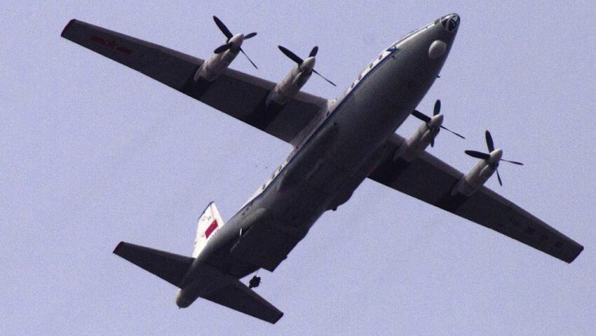 Taiwán detecta 13 aviones y 5 buques de guerra chinos en los alrededores de la isla