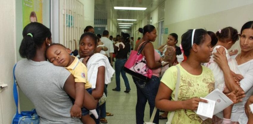 Se mantiene alta afluencia pacientes dengue en centros