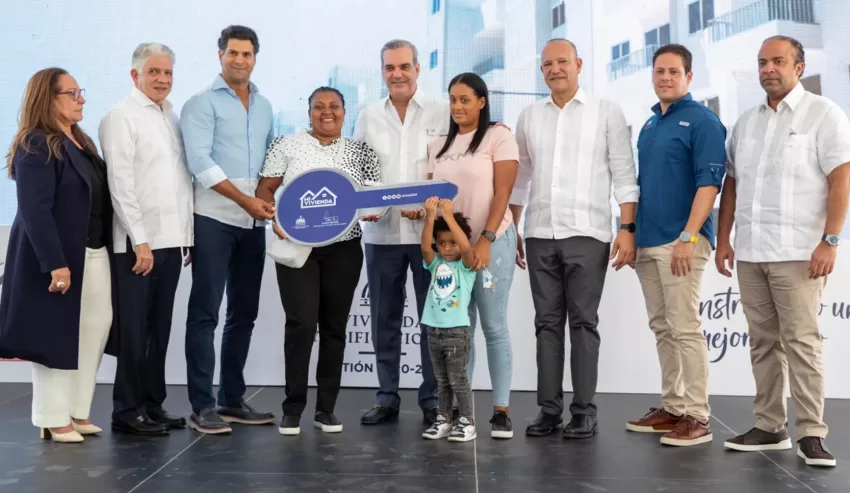 Presidente Abinader inaugura obras Santiago y San José de Ocoa