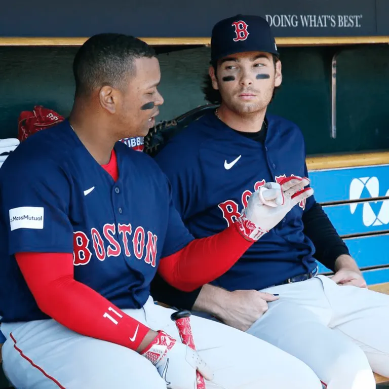 MLB: Rafael Devers llevó a República Dominicana a una promesa de Red Sox para entrenar juntos