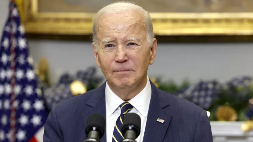 Biden está dispuesto a hacer concesiones para que el Congreso acepte la ayuda a Ucrania