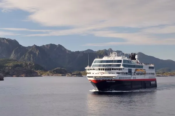 Hurtigruten y HX anuncian próxima fase de cambio de marca