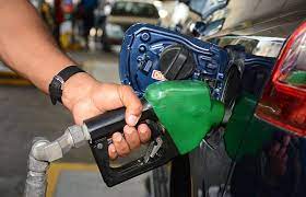 Gobierno congela precios de las gasolinas, gasoil y GLP