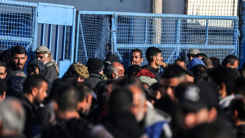 Israel busca expulsar a los palestinos de Gaza a Egipto