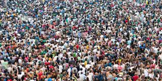 La población mundial aumenta en unos 75 millones en el 2023