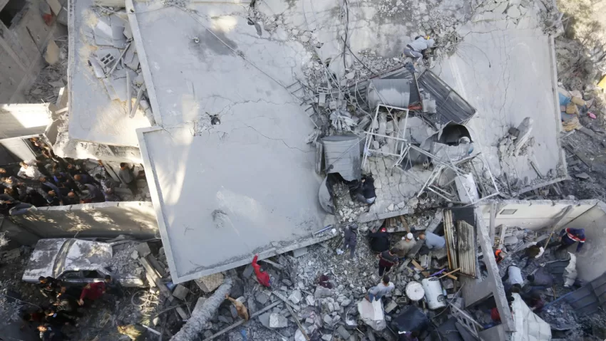 Países árabes e islámicos presionan para forzar un alto el fuego en Gaza