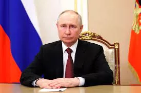 Putin anuncia que se postulará para la reelección