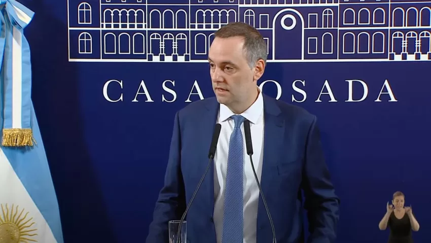"Vienen tiempos de cambio complejos": el vocero de Milei ofrece su primera conferencia de prensa