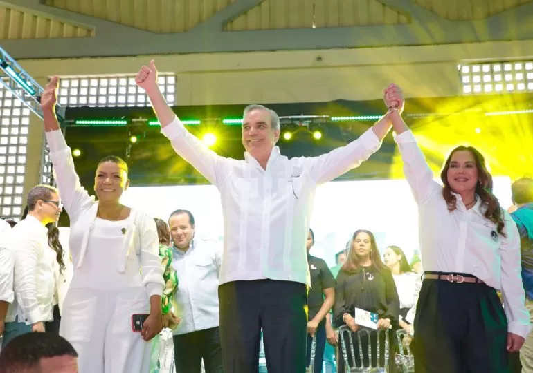 Luis Abinader es proclamado candidato presidencial por el Partido Liberal Reformista