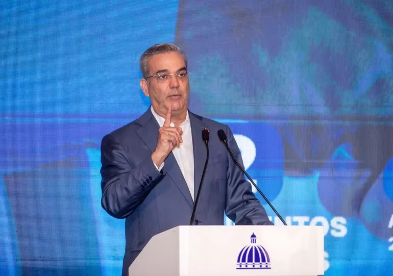 El 23.4% es la tasa de pobreza más baja de la historia , afirma Luis Abinader
