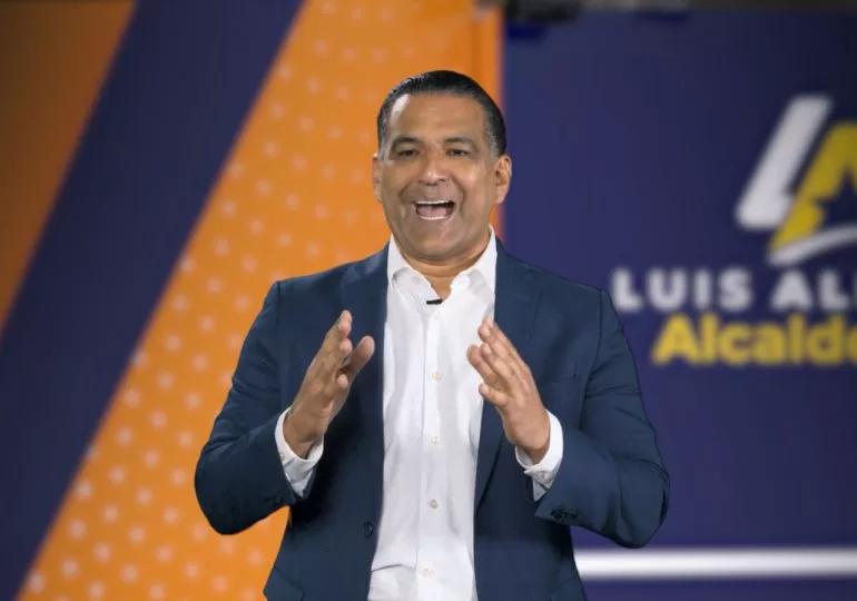 Luis Alberto presenta estrategia municipal para impulsar manejo de desechos sólidos y seguridad ciudadana en SDE