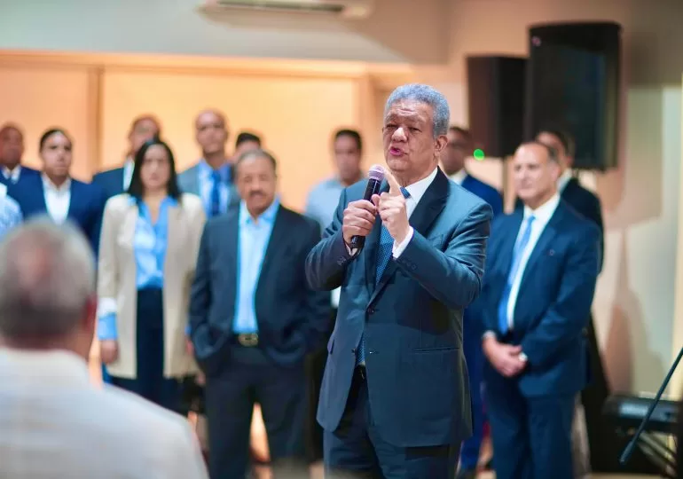 Leonel Fernández explica cómo tendrá 40% de intención de voto en febrero y, en mayo ganará en primera vuelta