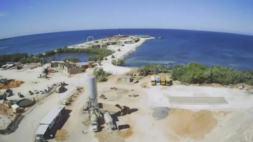Nuevo obstáculo para despegue de los cruceros en Cabo Rojo: trabajadores paralizan obras